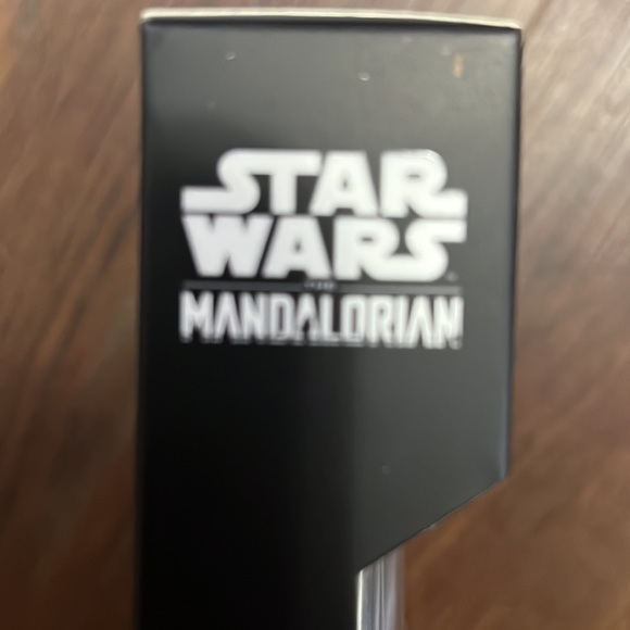 NWT Star Wars Mandalorian Wireless Charge Pad New in factory sealed box Disney - Picture 13 of 14